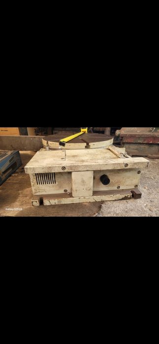 Делителни маси, три броя