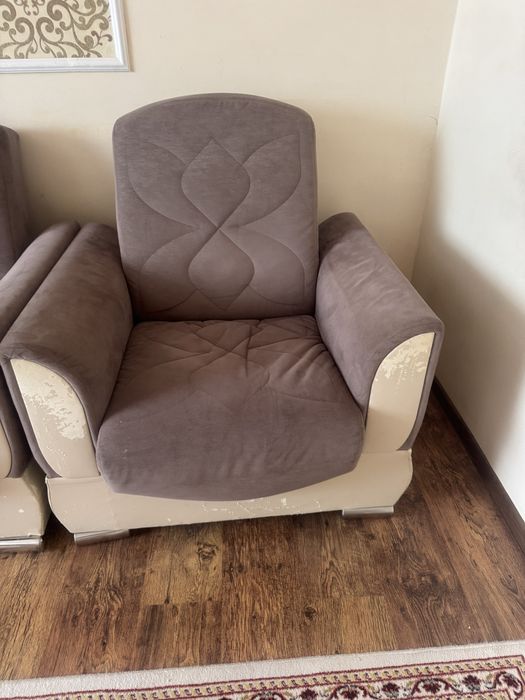 Продам диван и 2 кресло