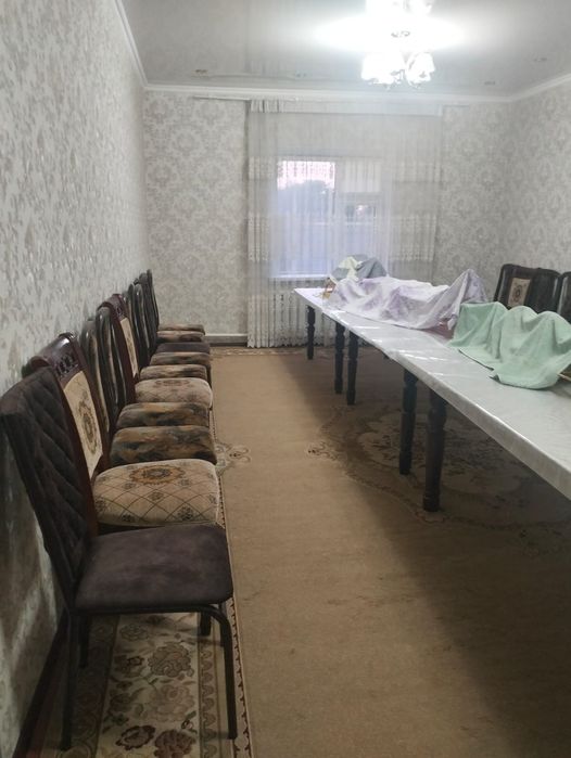 Продается частный дом с участком в 36 соток.