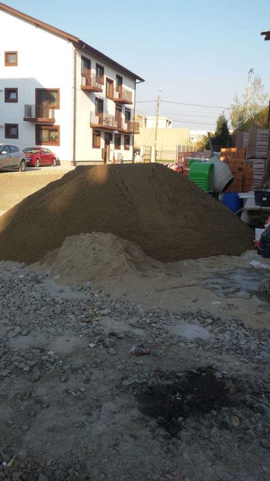 Agregate balastiera