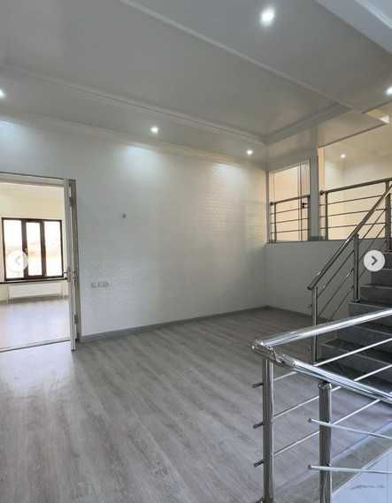 Продаётся дом Келес Абдурахмонов 2,5 сотки  5 комнат + подвал