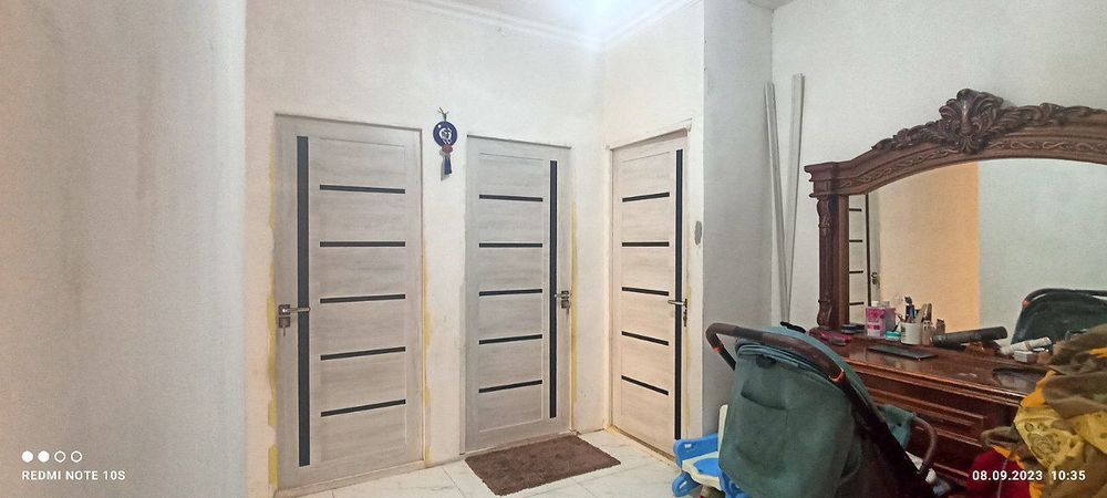 Срочно Продам квартиру 3 комнатную квартиру