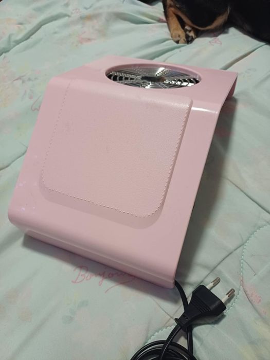 Чисто нов прахоуавител