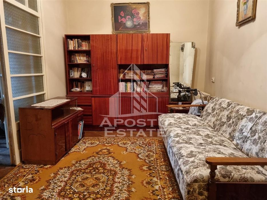 Apartament cu 4 camere de inchiriat, Ultraentral, Timisoara