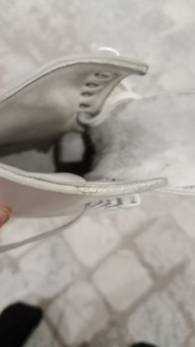 Фигурные коньки профессиональные