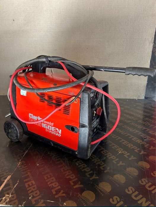 СО2 цео заваръчен апарат, внос от Англия SEALEY висок клас 150ампера