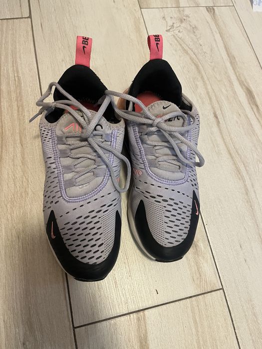 Adidasi nike culoare mov talpa usoara