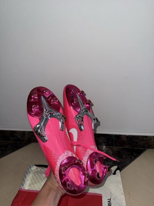 Ghete Fotbal Nike Mercurial Vapor 16 Kylian Mbappe marimea 44