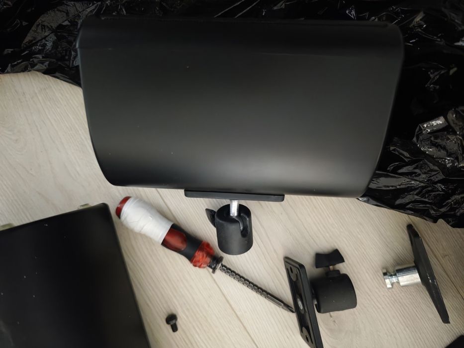 Vând sistem 5.1 caton sateliți plus X