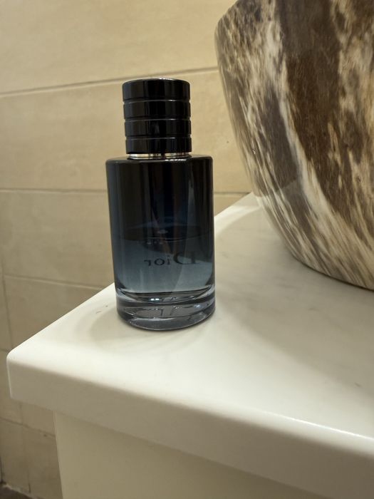 Parfum Sauvage barbat
