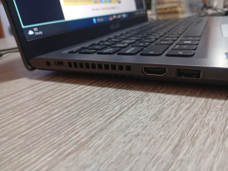 Продам ноутбук ASUS