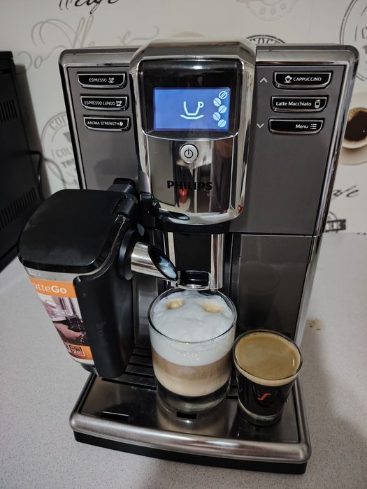 Espressor aparat cafea Expresor Philips Saeco