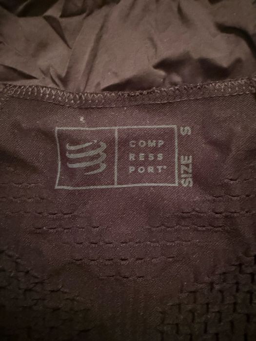 Foita alergare Compressport Marime S