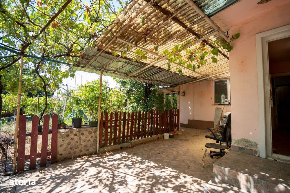 Casa cu 620 mp de teren in Rogerius