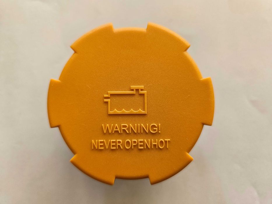 Продава се нова капачка за резервоар на антифриз на Opel