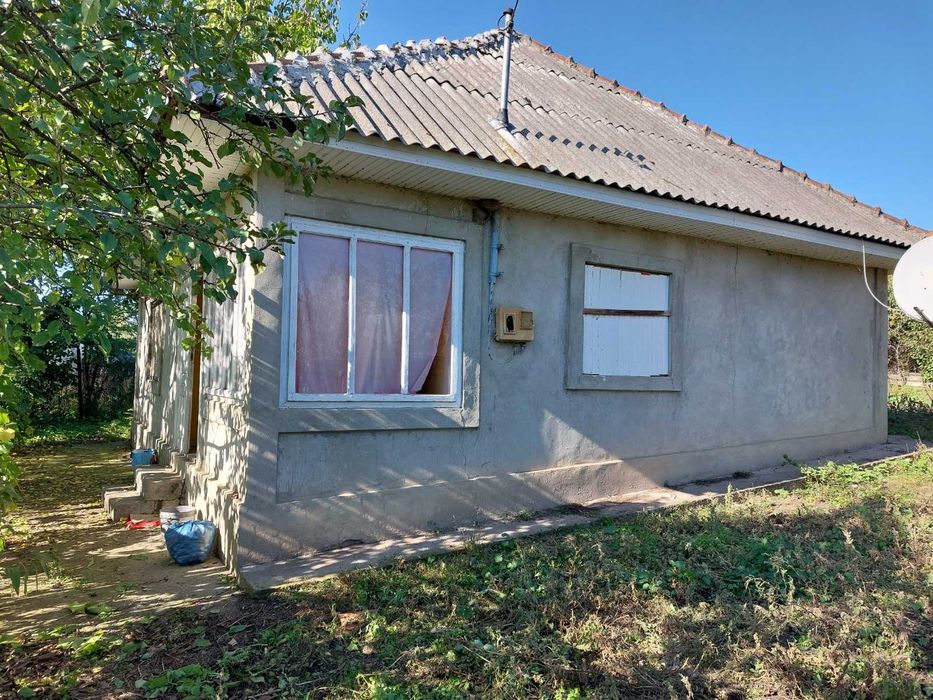 Casă de vânzare cu teren + teren extravilan | Șerbotești, jud. Vaslui