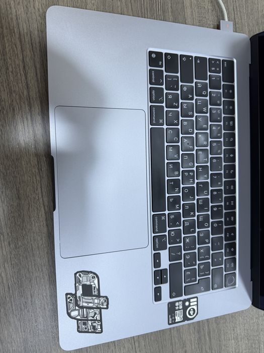 Macbook 15 M3 2024