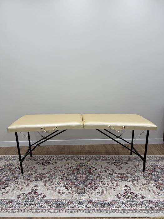 Продается кушетка