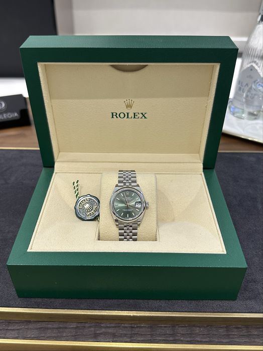 NEW Rolex Datejust 31mm Steel 278240