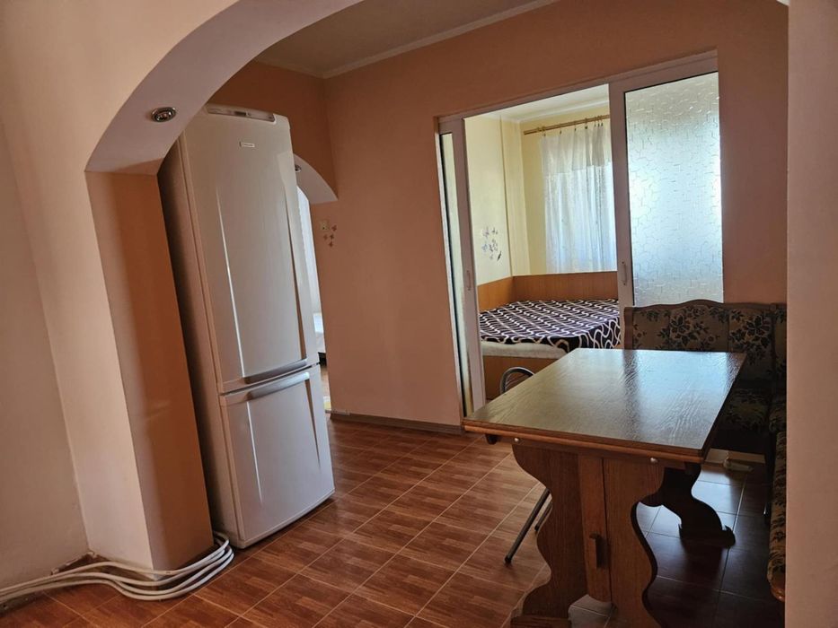Dacia, apartament 2 camere decomandat