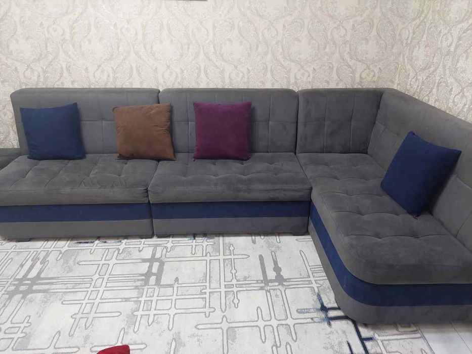 Мебель уголок со столом