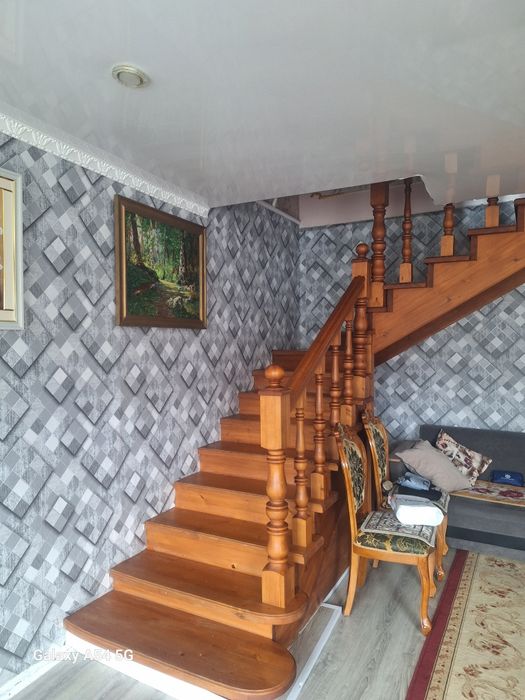 Продам 2х этажный дом