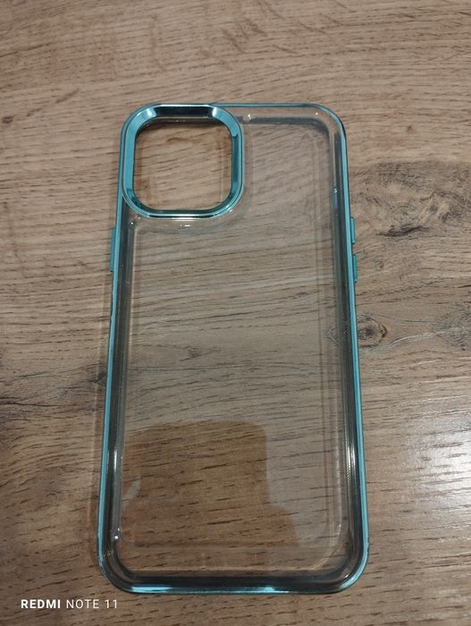 Продам чехлы на Айфон 12 про Макс