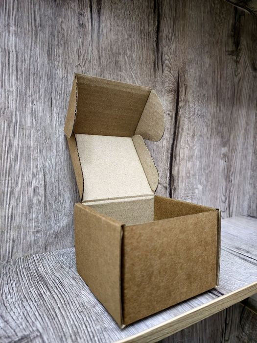 Подарочные коробки