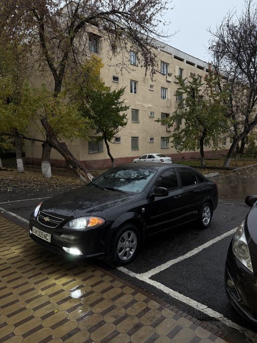 Jentira 2023  yil qora rang