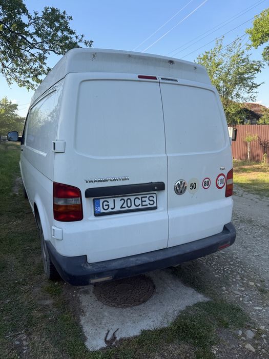 Vând Volkswagen Transporter