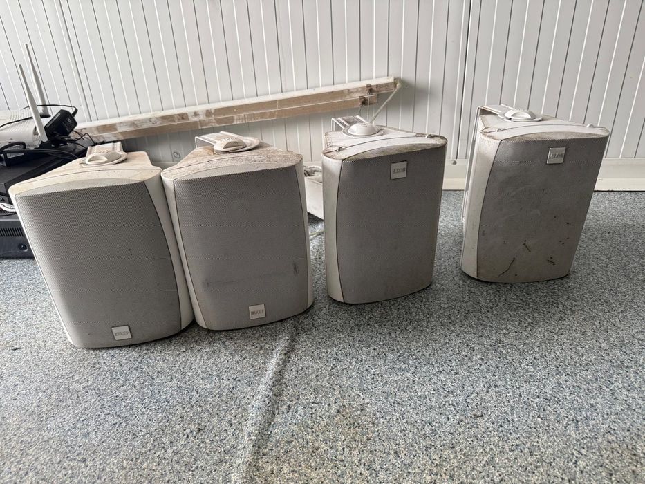 4 Boxe exterior KEF Ventrua 5T + statie JBL VMA 1240