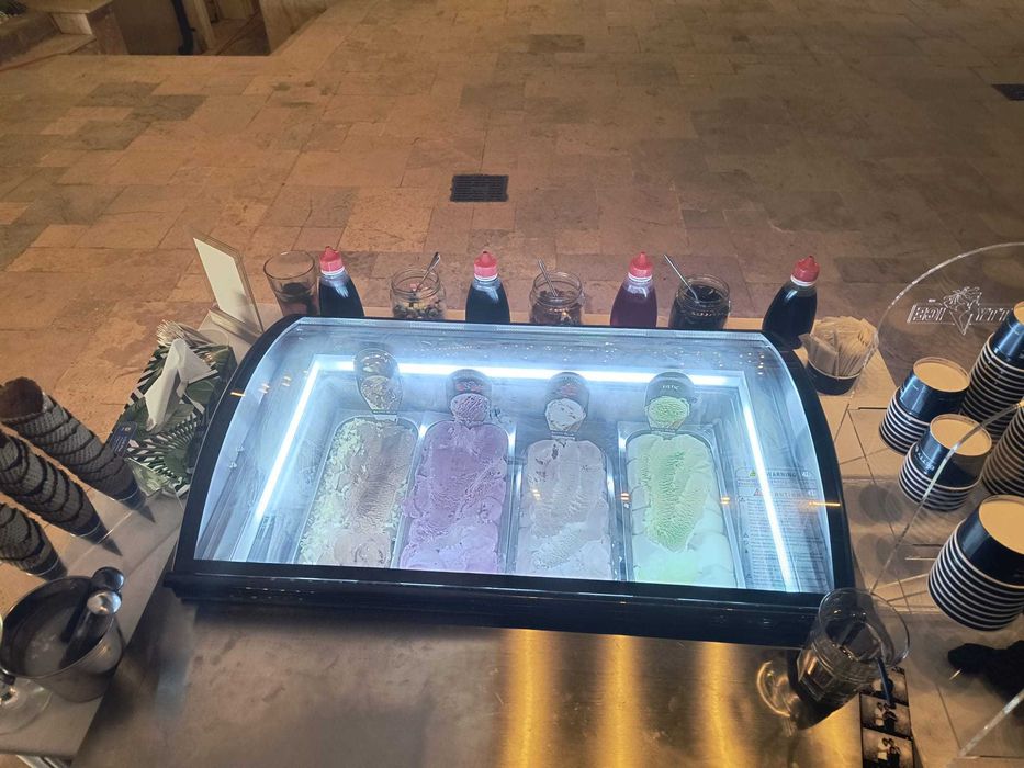 toneta inghetata - icecream bar - inghetata evenimente