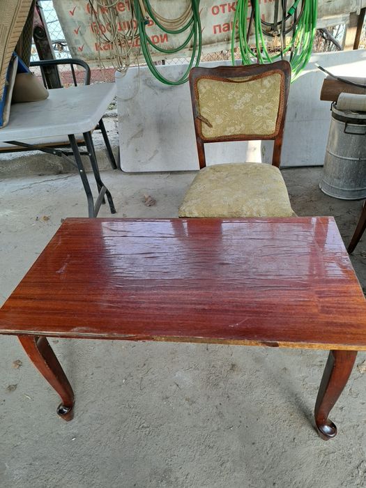 Старая югославская мебель