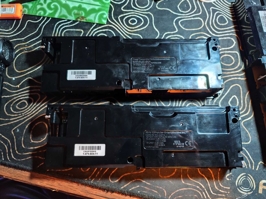 Sursa PS4 N14-240P1A - 4 Pini - Perfect Functionala