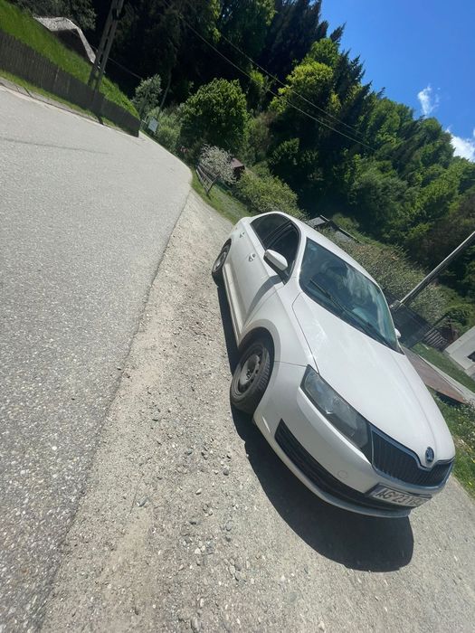 Skoda Rapid  alba 2016
