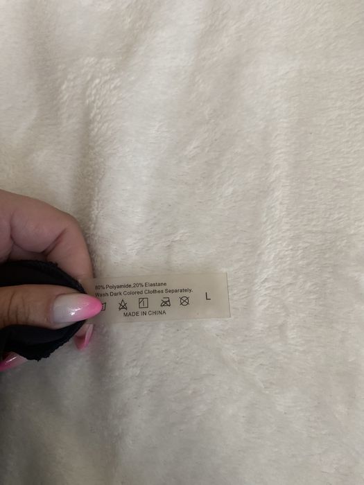 Цял черен бански