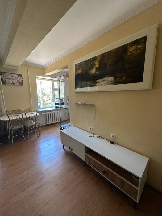 Подселение студенткам