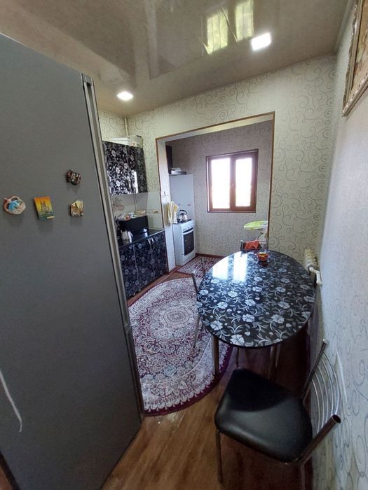 Продаётся квартира на кара-камыш 2/4, 19б дом, 6этаж!