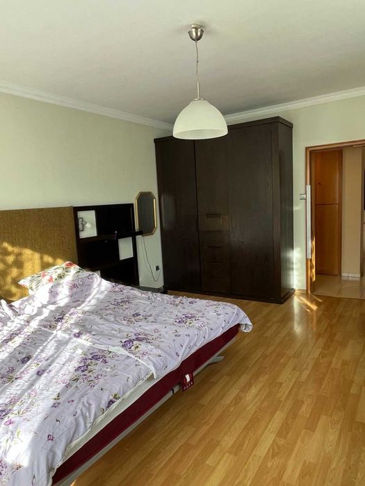 Дава се под наем Къща в Банкя - 210 кв.м за 1300 € - Снимка #12