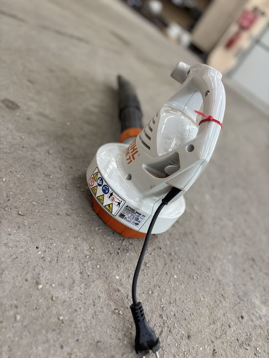 Електрическа духалка STIHL BGE 71 – 1100W, отлично състояние
