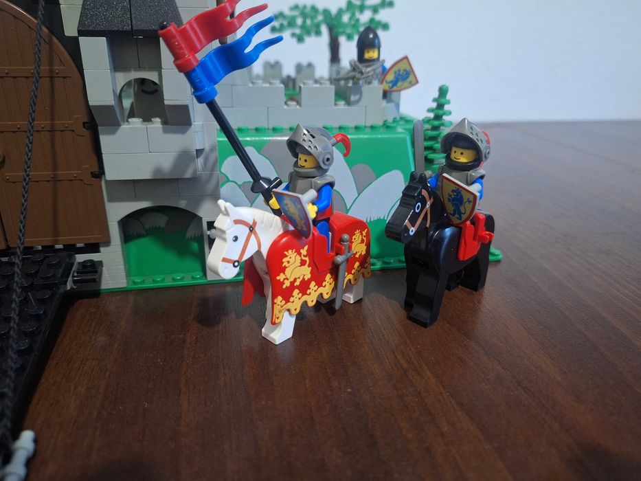 Lego 6081: King's Mountain Fortress