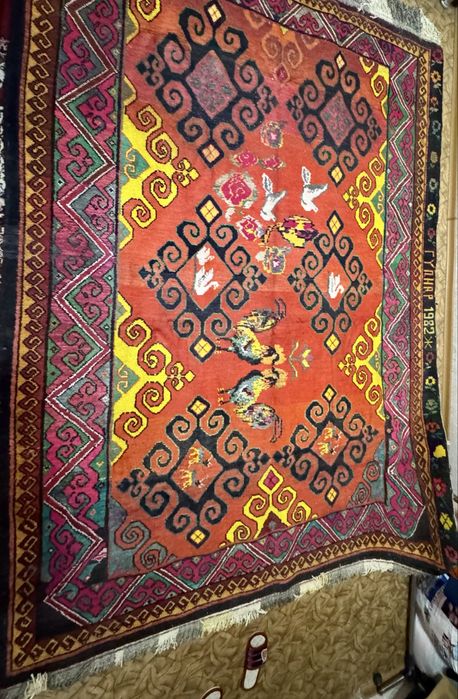 Ковер ручной работы