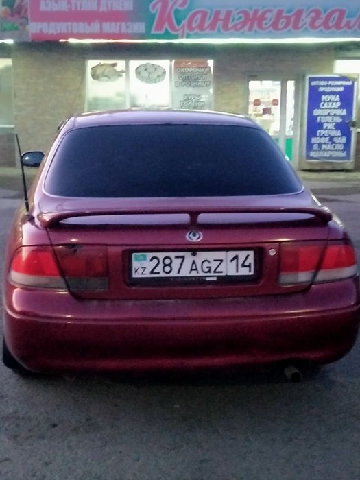 Срочно продам Мазда Кронос