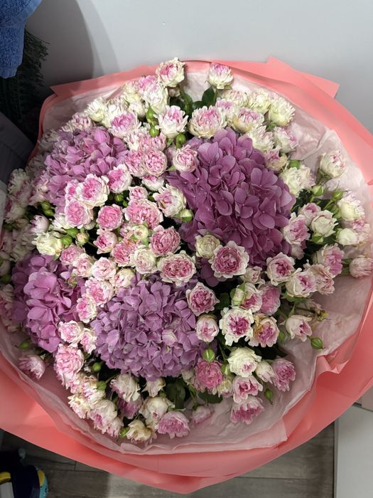 Продам букет цветов