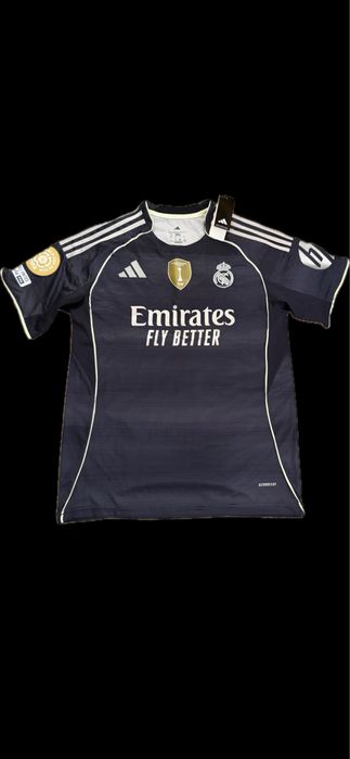 Tricou Huijsen.