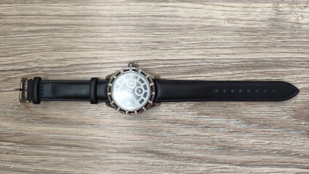 Дамски часовник GUESS W15054L2