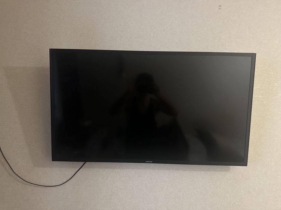 Хороший телевизор Samsung