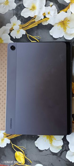 Samsung Galaxy, Tab 11 +