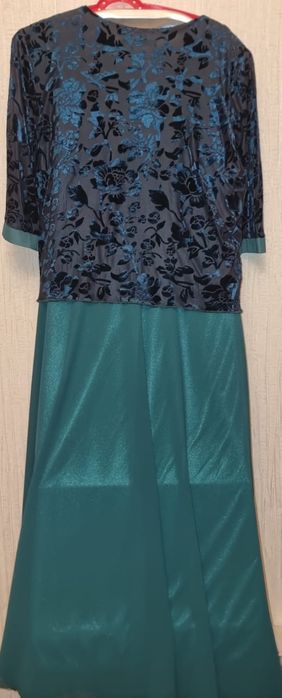 Продам платье из шелка