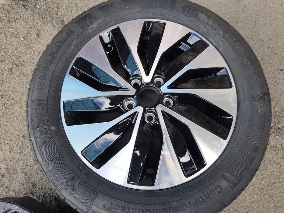 15" оригинална резервна гума с джанта за Vw Polo.